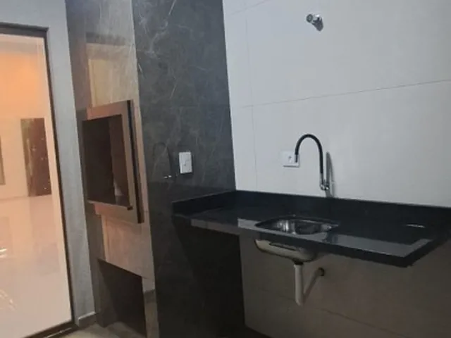 Imagem 13: Casa para Venda em Ponta Grossa, Le Park, 3 dormitórios, 1 suíte, 3 banheiros, 4 vagas