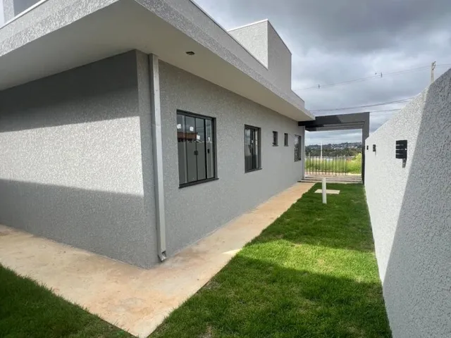 Imagem 2: Casa para Venda em Ponta Grossa, Le Park, 3 dormitórios, 1 suíte, 3 banheiros, 2 vagas