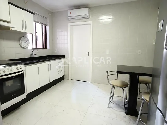 Imagem 6: Apartamento no EDIFÍCIO MONTE CARLO com 3 quartos (sendo 2 suítes) - Centro
