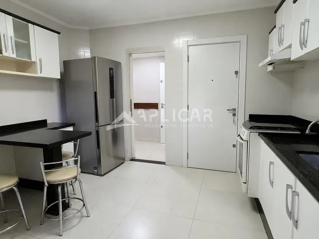 Imagem 7: Apartamento no EDIFÍCIO MONTE CARLO com 3 quartos (sendo 2 suítes) - Centro