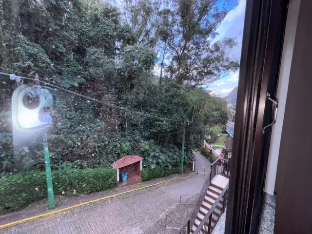 Imagem 7: Venda - Apartamentos - 2 dormitórios - Quitandinha Petrópolis RJ