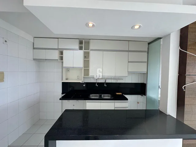 Imagem 12: Apartamento 2 Quartos À Venda na Barra, 70M², Nascente, 2 Vagas e Vista Mar
