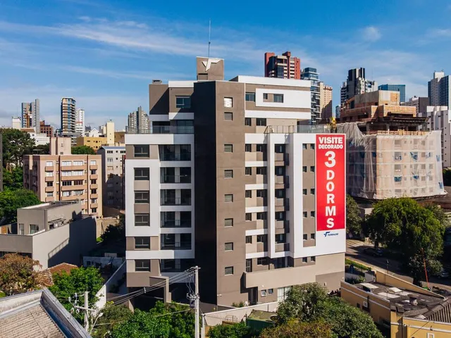 Imagem 1: Apartamento para Venda em Curitiba / Pr no Bairro Juvevê