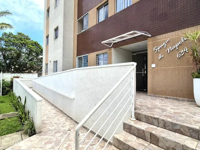 Imagem 1: Apartamento para Venda em Curitiba / PR no bairro Bacacheri