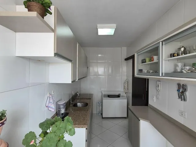 Imagem 12: Apartamento para Venda em Curitiba / PR no bairro Bacacheri