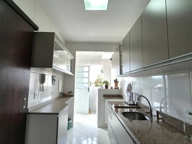 Imagem 10: Apartamento para Venda em Curitiba / PR no bairro Bacacheri