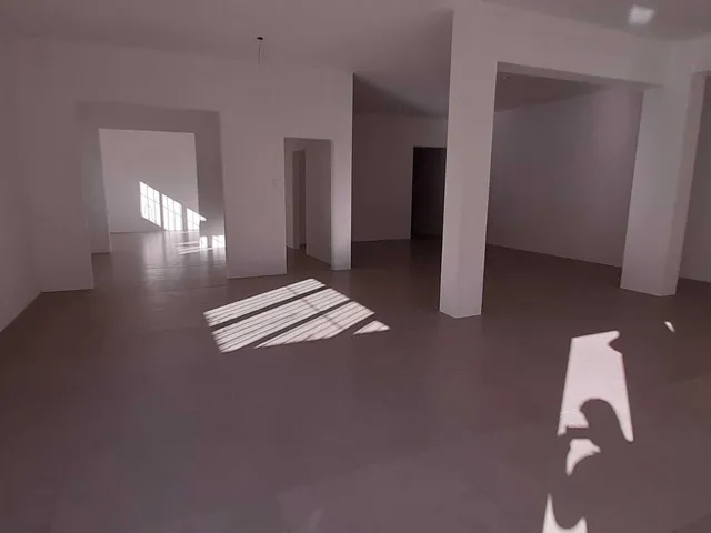 Imagem: Casa com 2 Dormitorio(s) localizado(a) no