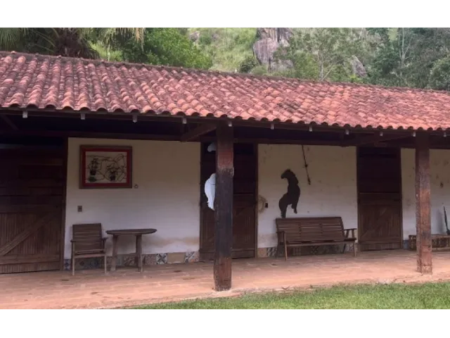 Imagem 7: Casa com 04 Suítes em Secretário - Petrópolis/Rj