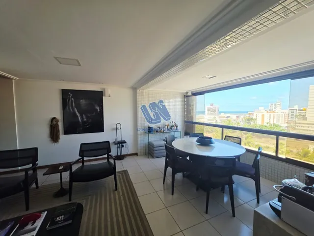 Imagem: Apartamento a venda no Costa Azul com 3