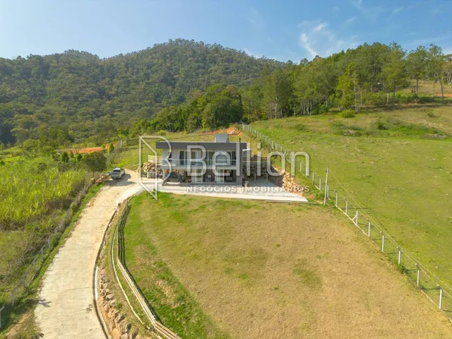 Imagem 6: Sítio de Alto Padrão à Venda