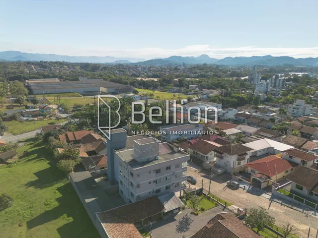 Imagem 13: Apartamento Semi Mobiliado à Venda em Indaial