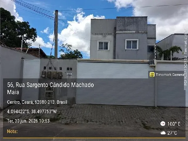 Imagem: A casa possui 3 Dormitórios, 1 Banheiro, 1 Vaga na