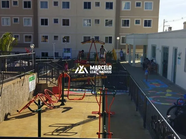 Imagem 5: Alugo, apto padrão de 1º andar com 2/4 e armários na cozinha em condomínio com