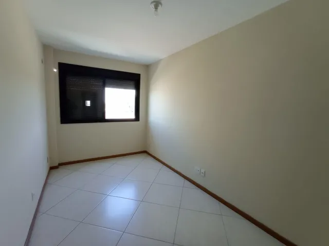 Imagem 2: Apartamento de 1 Quarto com Vaga na Garagem - Ed. Praça Nova