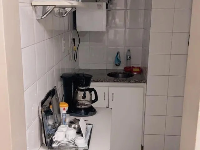 Imagem 9: Sala comercial Loja com 1 banheiro