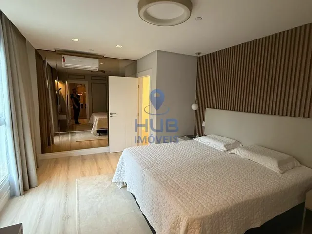 Imagem 4: Apartamento com 6 Dormitórios À Venda Sendo 5 Suítes, 345.9 M² por - R$ 17.500.000,00 - Centro - Bal. Camboriú/Sc