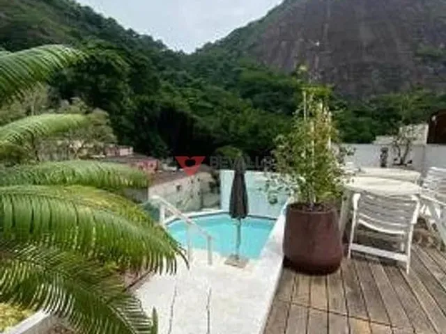 Imagem 2: Cobertura à venda em Laranjeiras: 310m², 4 quartos, 2 suítes