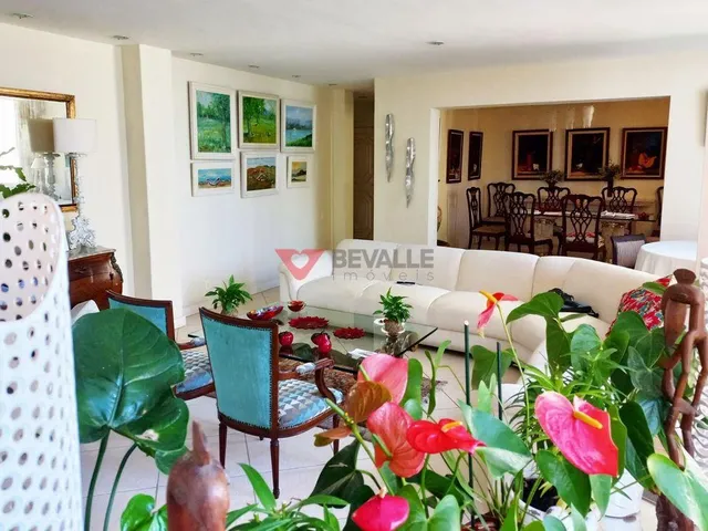 Imagem 4: Apartamento à Venda em Copacabana, 245m², 3 Quartos, R$1.990.000