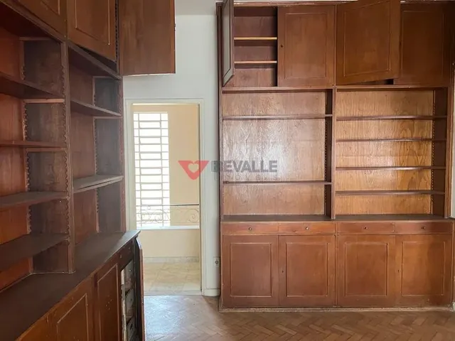 Imagem 16: Casa à venda em Laranjeiras: 350m², 7 quartos, 4 vagas