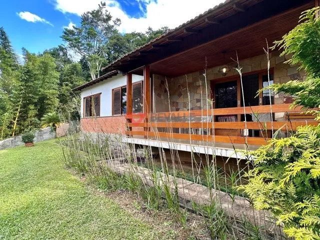 Imagem: Casa à venda em Golfe, Teresópolis 161m²