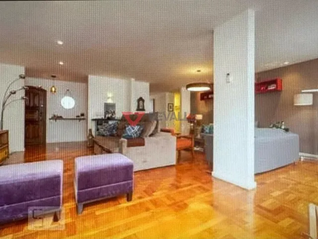 Imagem 4: Apartamento à Venda em Copacabana, 200m², 4 Quartos, R$1.579.000