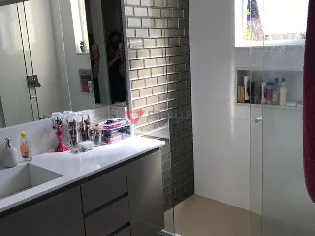 Imagem 9: Apartamento à Venda em Copacabana, 200m², 4 Quartos, R$1.579.000