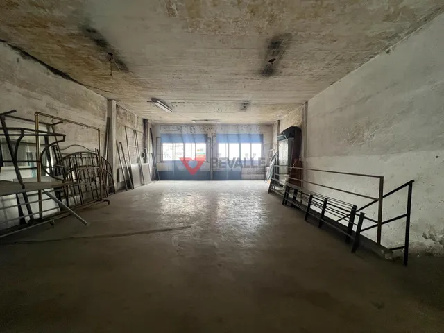Imagem 6: Casa comercial à venda em Botafogo: 360m², 1 sala, banheiros