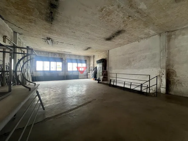 Imagem 12: Casa comercial à venda em Botafogo: 360m², 1 sala, banheiros