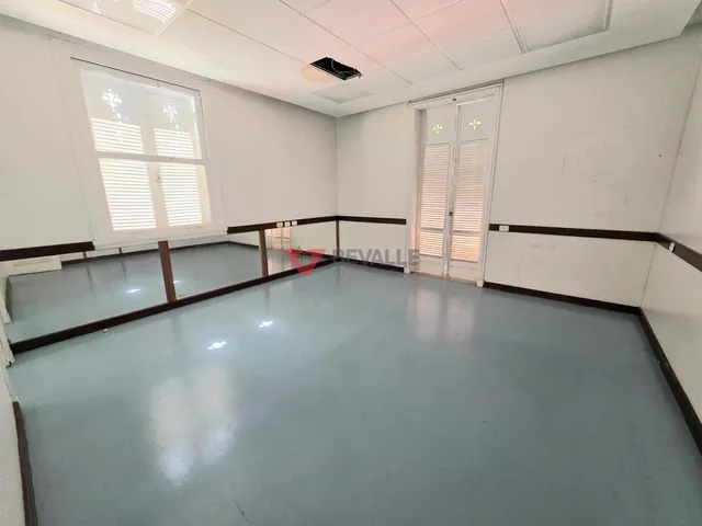 Imagem 15: Casa à venda em Laranjeiras: 300m², 5 quartos, R$ 2.500.000