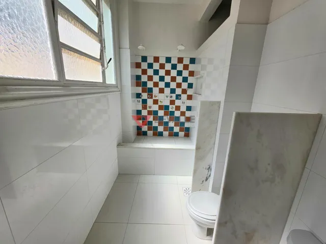 Imagem 14: Casa à venda em Laranjeiras: 300m², 5 quartos, R$ 2.500.000