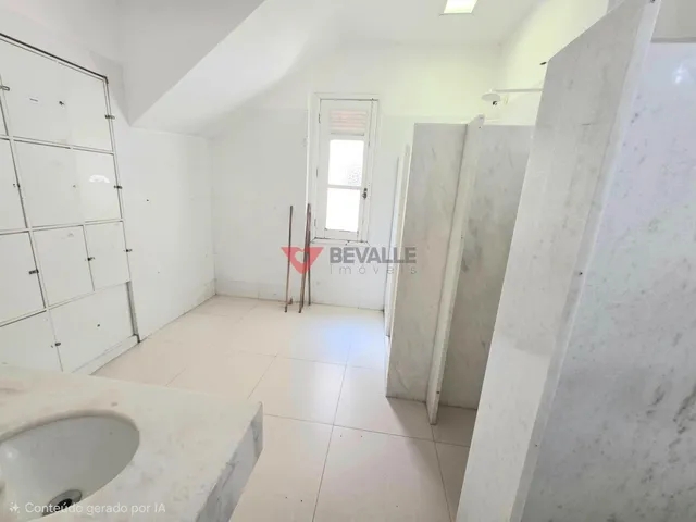 Imagem 12: Casa à venda em Laranjeiras: 300m², 5 quartos, R$ 2.500.000