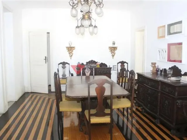 Imagem 6: Casa à venda na Urca: 500m², 5 quartos, 2 suítes, 4 quartos