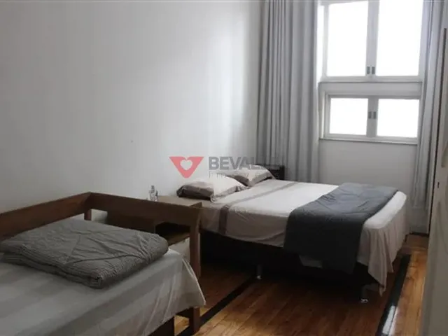 Imagem 3: Casa à venda na Urca: 500m², 5 quartos, 2 suítes, 4 quartos