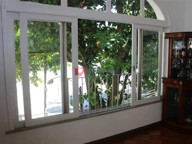 Imagem 11: Casa à venda na Urca: 500m², 5 quartos, 2 suítes, 4 quartos
