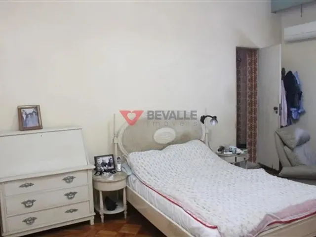 Imagem 10: Casa à venda na Urca: 500m², 5 quartos, 2 suítes, 4 quartos