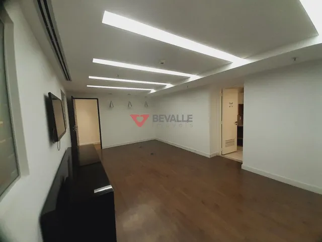 Imagem 15: Sala para Locação na Lagoa RJ, 511m², 16 Quartos, 2 Banheiros