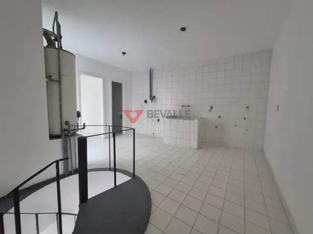 Imagem 15: Casa à Venda em Botafogo RJ, 240m², 3 Quartos, 2 Suítes