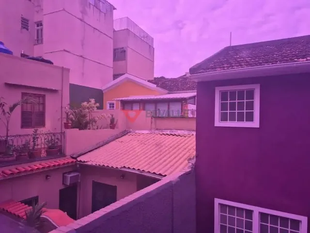 Imagem 2: Casa à Venda em Botafogo RJ, 240m², 3 Quartos, 2 Suítes