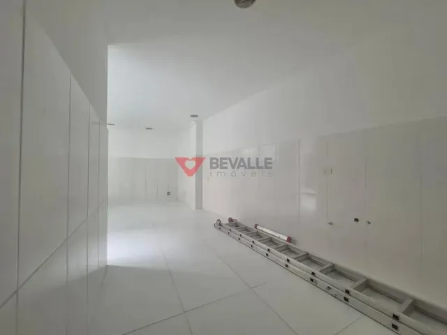 Imagem 4: Casa à Venda em Botafogo RJ, 240m², 3 Quartos, 2 Suítes