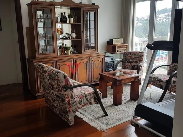 Imagem 6: Apartamento à Venda em Várzea, Teresópolis: 5 Quartos, 155m²