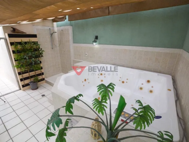 Imagem 4: Cobertura à Venda em Botafogo, 203m², 2 Suítes, 4 Banheiros