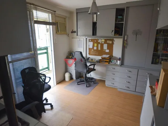 Imagem 3: Cobertura à Venda em Botafogo, 203m², 2 Suítes, 4 Banheiros