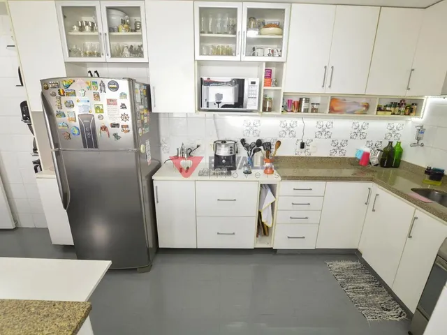 Imagem 15: Cobertura à Venda em Botafogo, 203m², 2 Suítes, 4 Banheiros