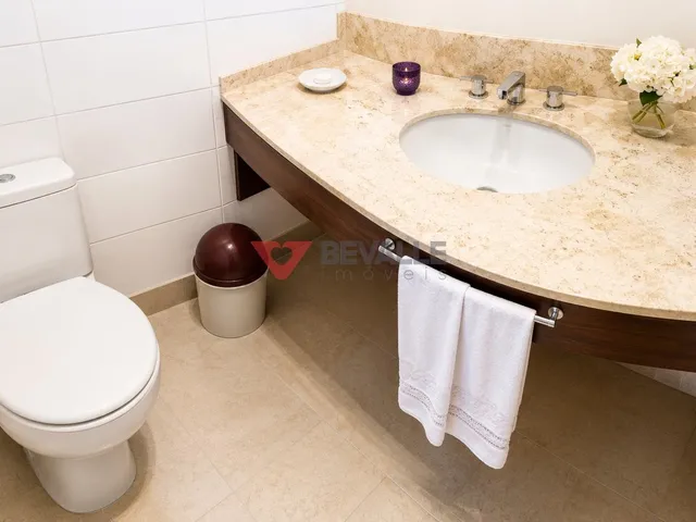 Imagem 10: Casa Duplex na Barra da Tijuca RJ com 6 Dormitórios e 5 Suítes