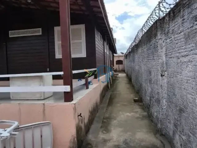 Imagem 2: Casa Térrea com Piscina e Anexo com 3 Suítes - Praia de Cotovelo