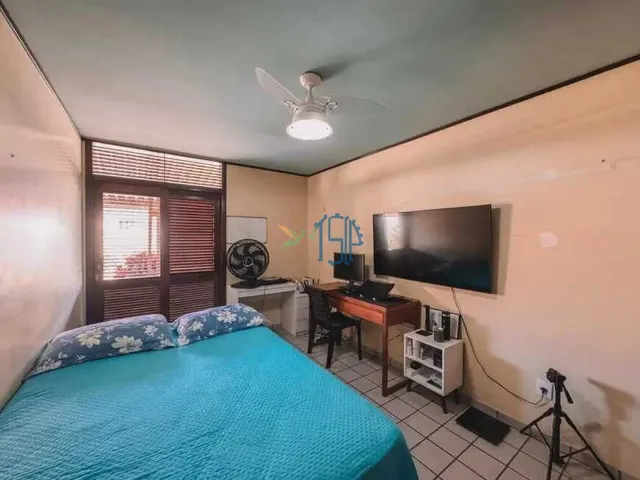 Imagem 14: Casa Candelária - Casa Alto Padrão / casa em Candelária confortável e muito espaço c