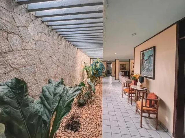 Imagem 13: Casa Candelária - Casa Alto Padrão / casa em Candelária confortável e muito espaço c
