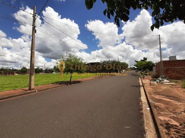 Imagem: Terreno à venda com 200 m² no bairro Jardim