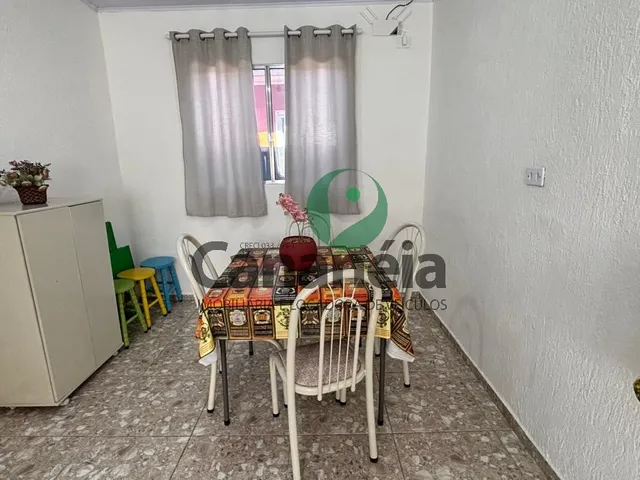 Imagem 13: Casa Confortável e Ampla com 5 Dormitórios para Venda no Bairro do Rocio em Cananéia/Sp