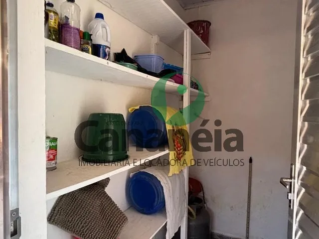 Imagem 10: Casa Confortável e Ampla com 5 Dormitórios para Venda no Bairro do Rocio em Cananéia/Sp